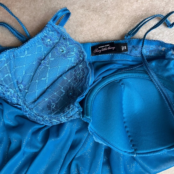 Victoria’s Secret Sexy Little Thing babydoll teddy & matching G-string and panty - Picture 8 of 14